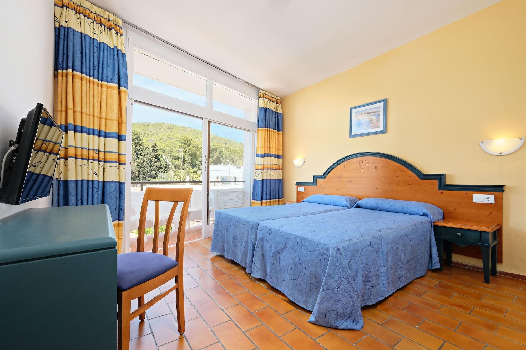 Azuline Mediterráneo 2* Santa Eulària des Riu