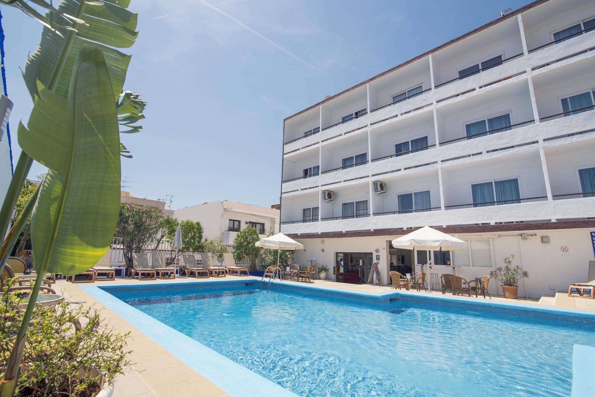 Azuline Mediterráneo 2*